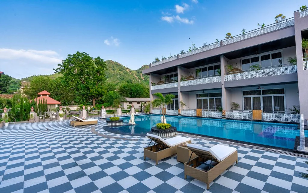 Mountain-Creek-Udaipur